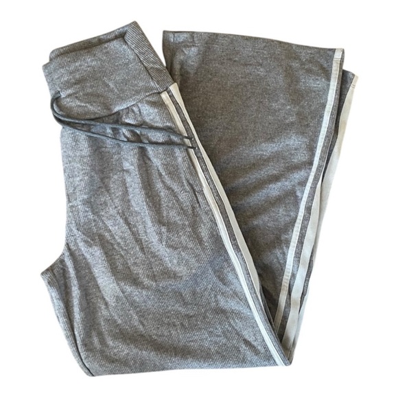 Halara Ribbed High Waisted Tummy Control Drawstring Wide Leg Gray Sweatpants - Picture 6 of 9